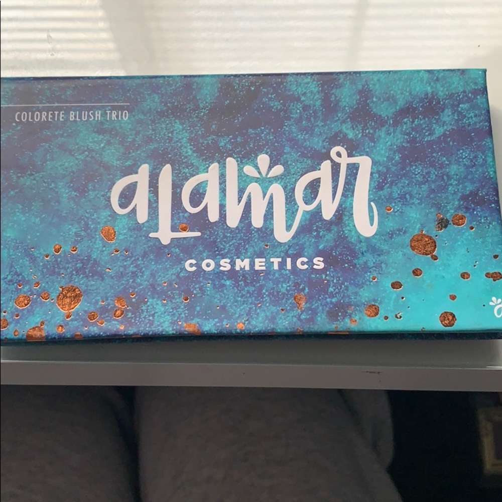 Alamar Blush Trio